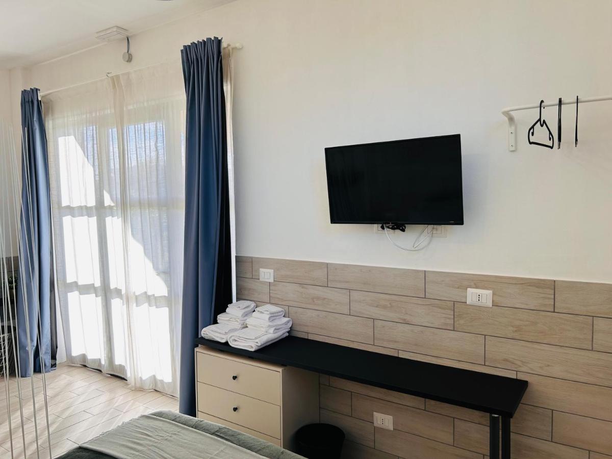 Villetta Gallo B&B Casa Vacanze Humanitas Catania Centro Sicilia Clinica Humanitas Misterbianco Exteriör bild