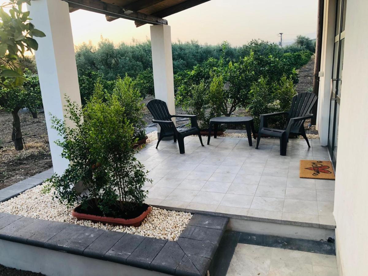 Villetta Gallo B&B Casa Vacanze Humanitas Catania Centro Sicilia Clinica Humanitas Misterbianco Exteriör bild